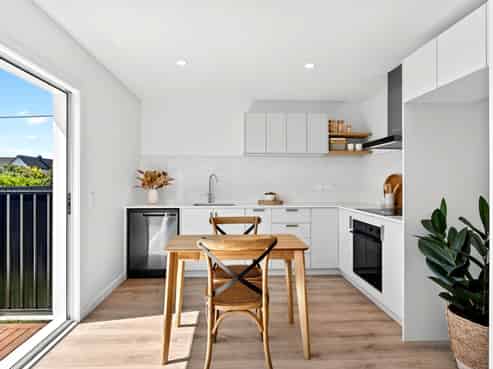 18B Avenue Road, Greenmeadows