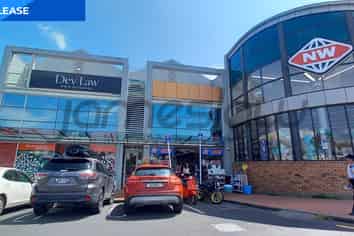 135m2 Office in Devonport