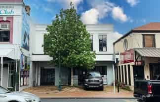 HIGH-PROFILE RETAIL IN PARNELL VILLAGE
