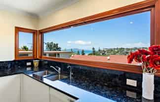 7 Brighton Terrace, Mairangi Bay