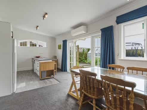 83 Richardson Street, Saint Kilda