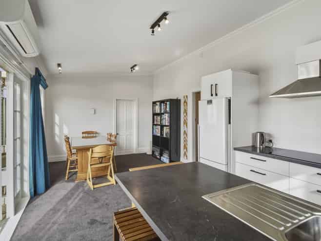 83 Richardson Street, Saint Kilda