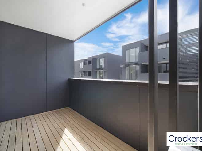 2/2 Treasure Lane, Te Atatu South