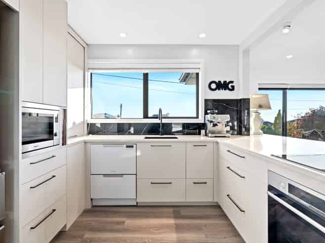 48 Gulf View Road, Murrays Bay