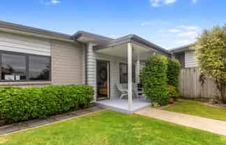 4 Testacea Lane, Papamoa Beach