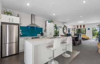 4 Testacea Lane, Papamoa Beach