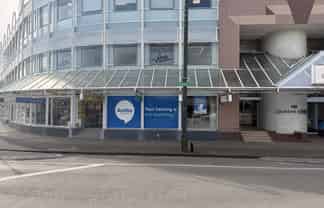 Office or retail - Take your pick!