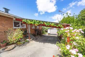 63 La Rosa Street, Green Bay