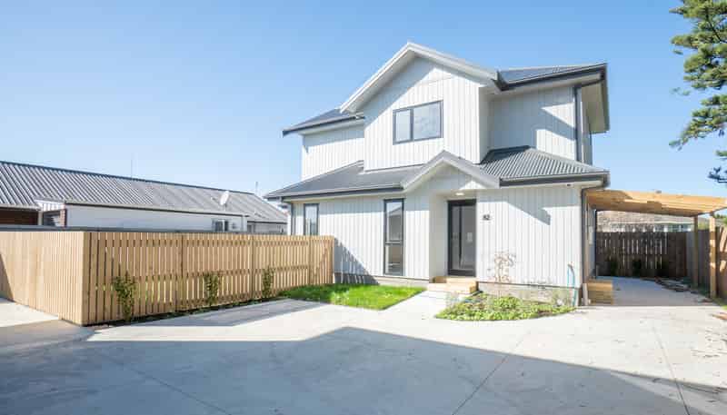 962C Tremaine Avenue, Roslyn