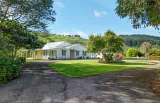 1512 Kauangaroa Road, Fordell