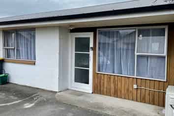 1/7 Cameron road, Hamilton East