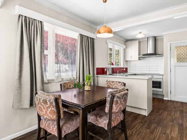 45 Merton Crescent, Pirimai