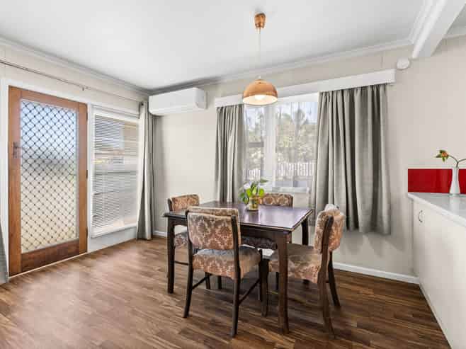 45 Merton Crescent, Pirimai