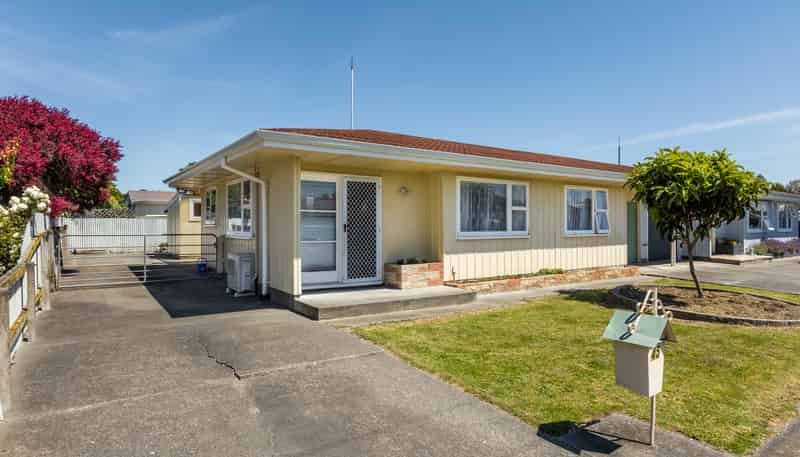 45 Merton Crescent, Pirimai