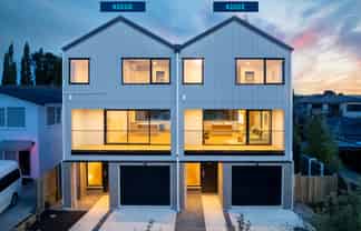 4202D Great North Road, Glendene