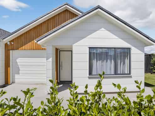 30 Winstone House Road, Paerata