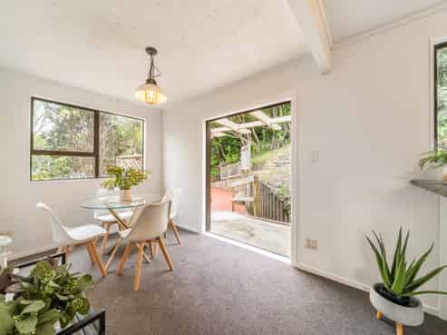 79 Sunbrae Drive, Silverstream