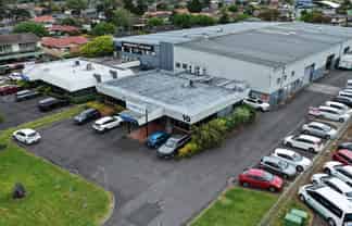 Lambie Drive warehouse and office facility