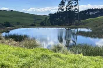 76 Brookside Road, Glenbrook