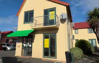 Modern Live/Work Unit with Profile