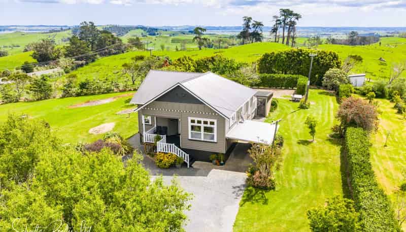 17 Oparakau Road, Matakohe