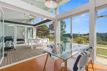 190a Paroa Bay Road, Russell
