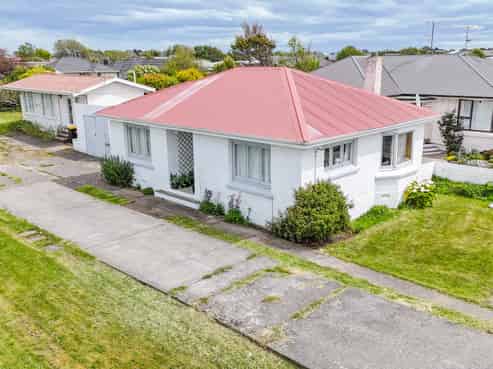 593 Tweed Street, Newfield