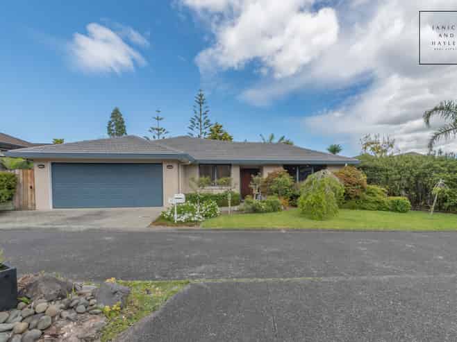 144 Charles Prevost Drive, The Gardens