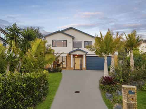 1 Waldorf Crescent, Orewa