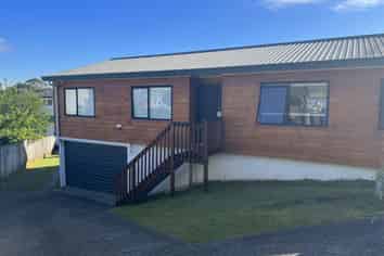 5B Mchardy Place , Glenfield