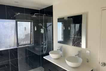 5B Mchardy Place , Glenfield