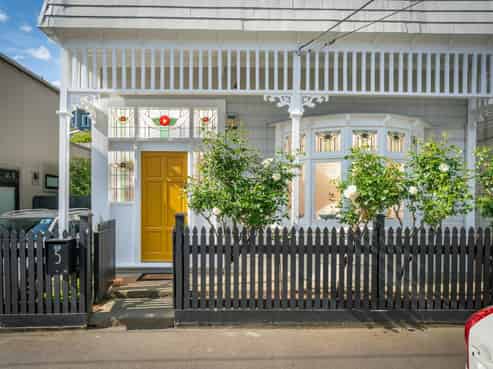 5 Armour Avenue, Mount Victoria