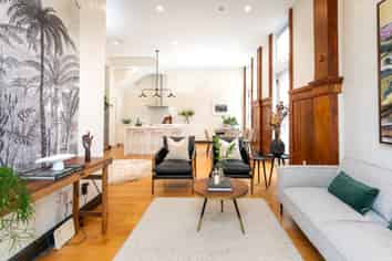 2/235 Adelaide Road, Newtown