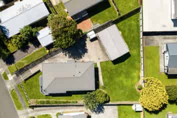 4 Lagoon Place, Poike