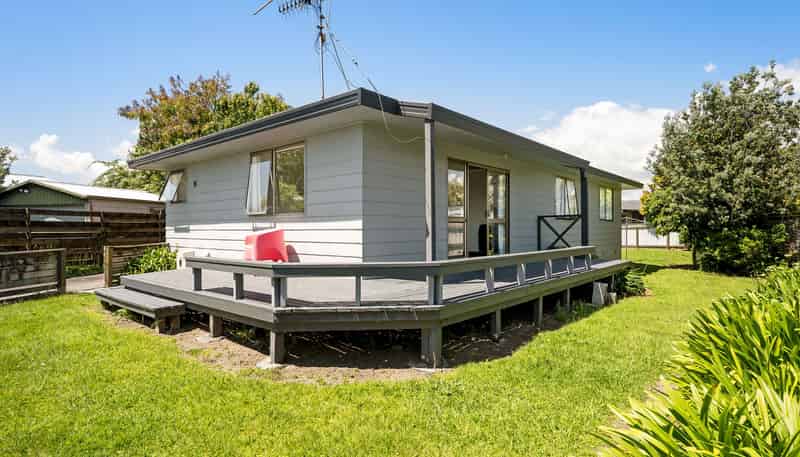 4 Lagoon Place, Poike