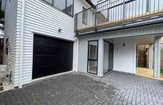 20B Pipitea Place, Massey