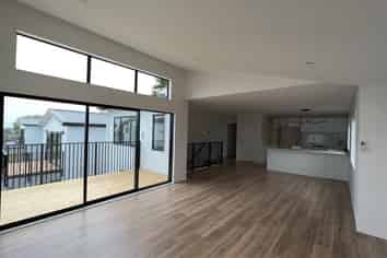 20B Pipitea Place, Massey