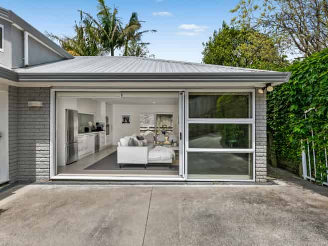 2/34 Howe Street, Howick