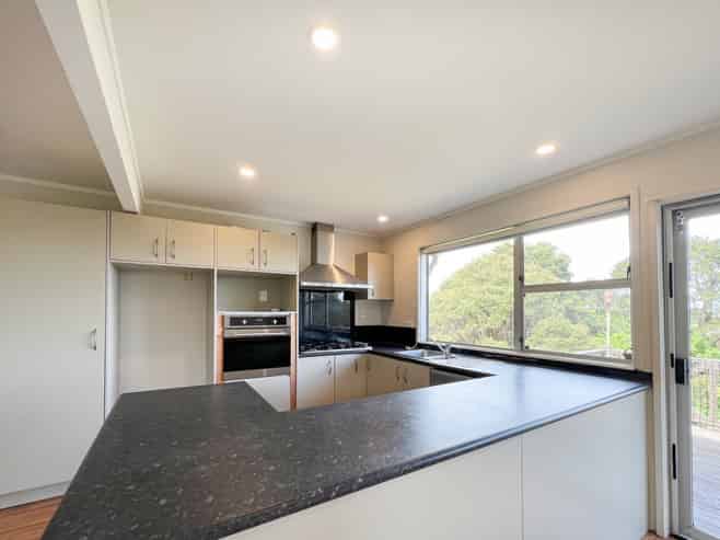 150 Albany Heights Road, Albany Heights