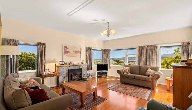 70 Nevay Road, Karaka Bays