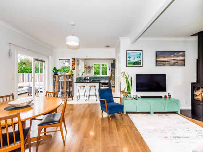 147a Raumati Road, Raumati Beach