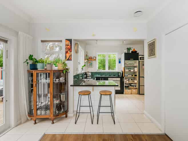 147a Raumati Road, Raumati Beach