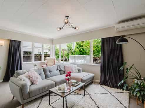 40 Enderley Avenue, Enderley