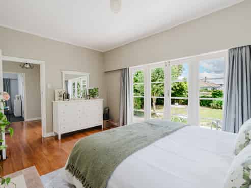 40 Enderley Avenue, Enderley