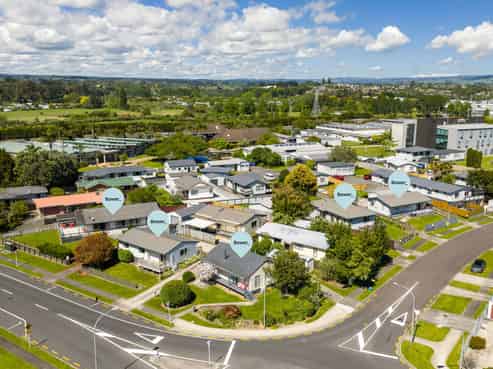 6 Lagoon Place, Poike