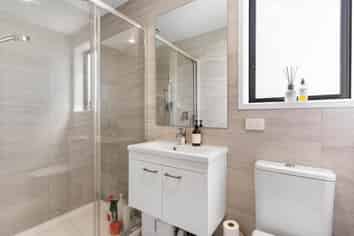 7/5a Tecoma Street, Ellerslie