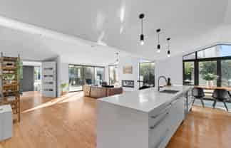 7 Pentlow Place, Fendalton