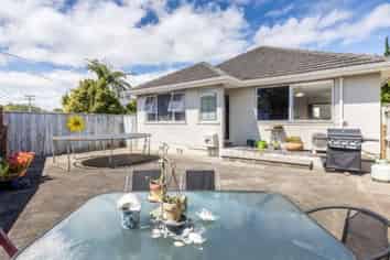 98 Mangorei Road, Strandon