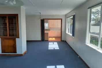 98 Mangorei Road, Strandon