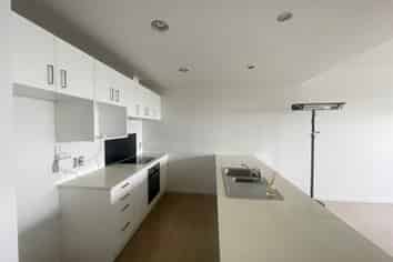 1i/136 Stancombe Road, Flat Bush